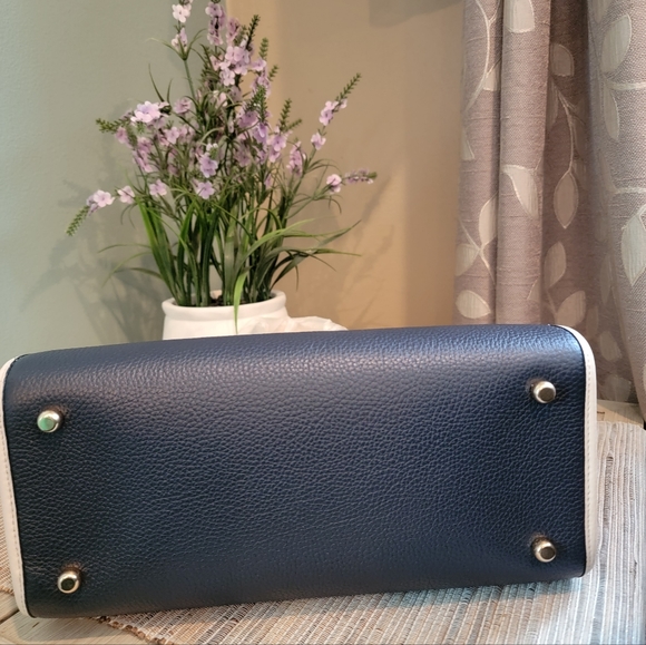 Coach Dempsey Carryall In Signature Jacquard With Coach Patch - Picture 11 of 14